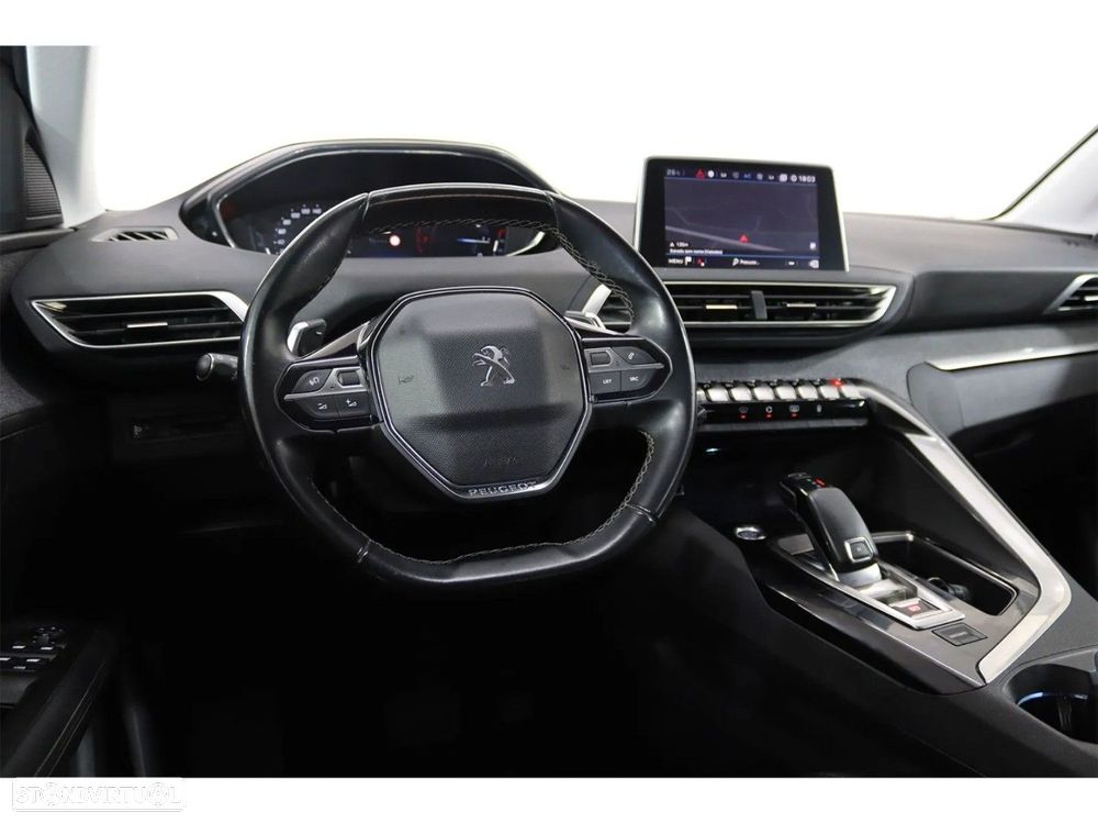 Peugeot 3008 1.2 PureTech Allure EAT8 - 7