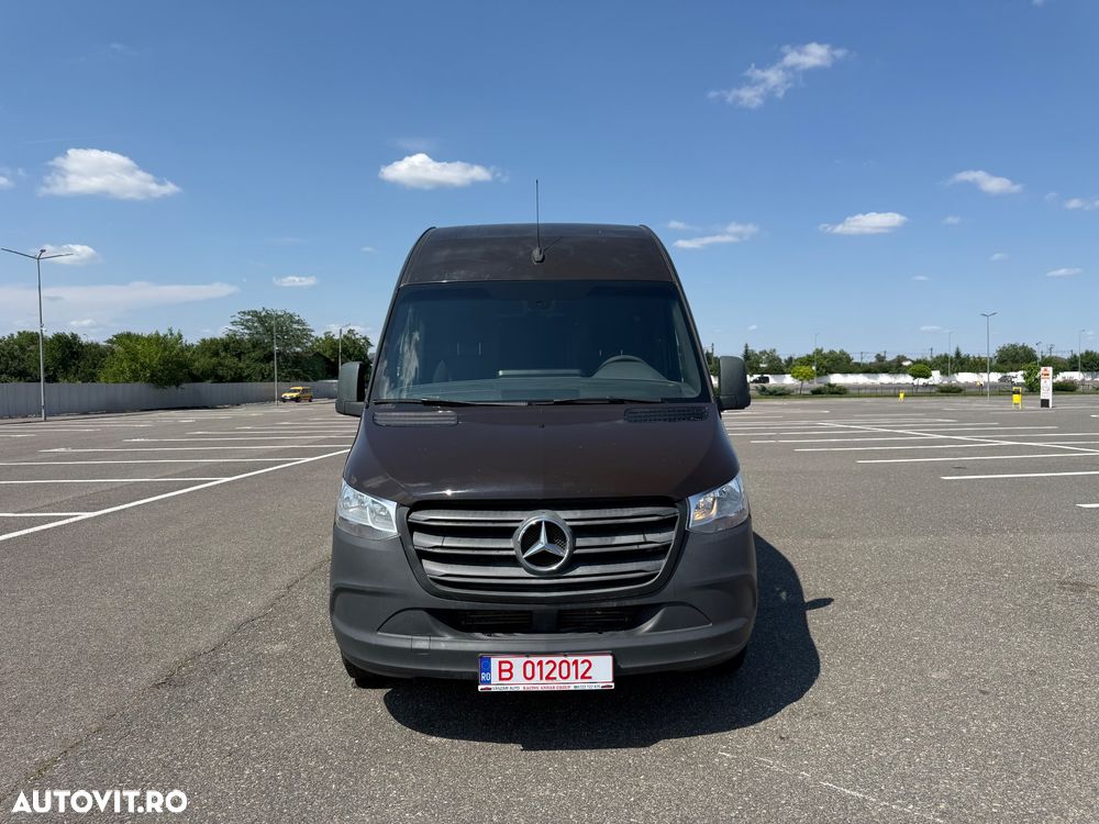 Mercedes-Benz Sprinter - 10