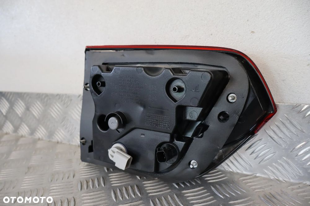 LAMPA TYLNA TYŁ PRAWA W KLAPE JEEP GRAND CHEROKEE IV 4 WK2 LIFT P68142944AJ 2017 - 9