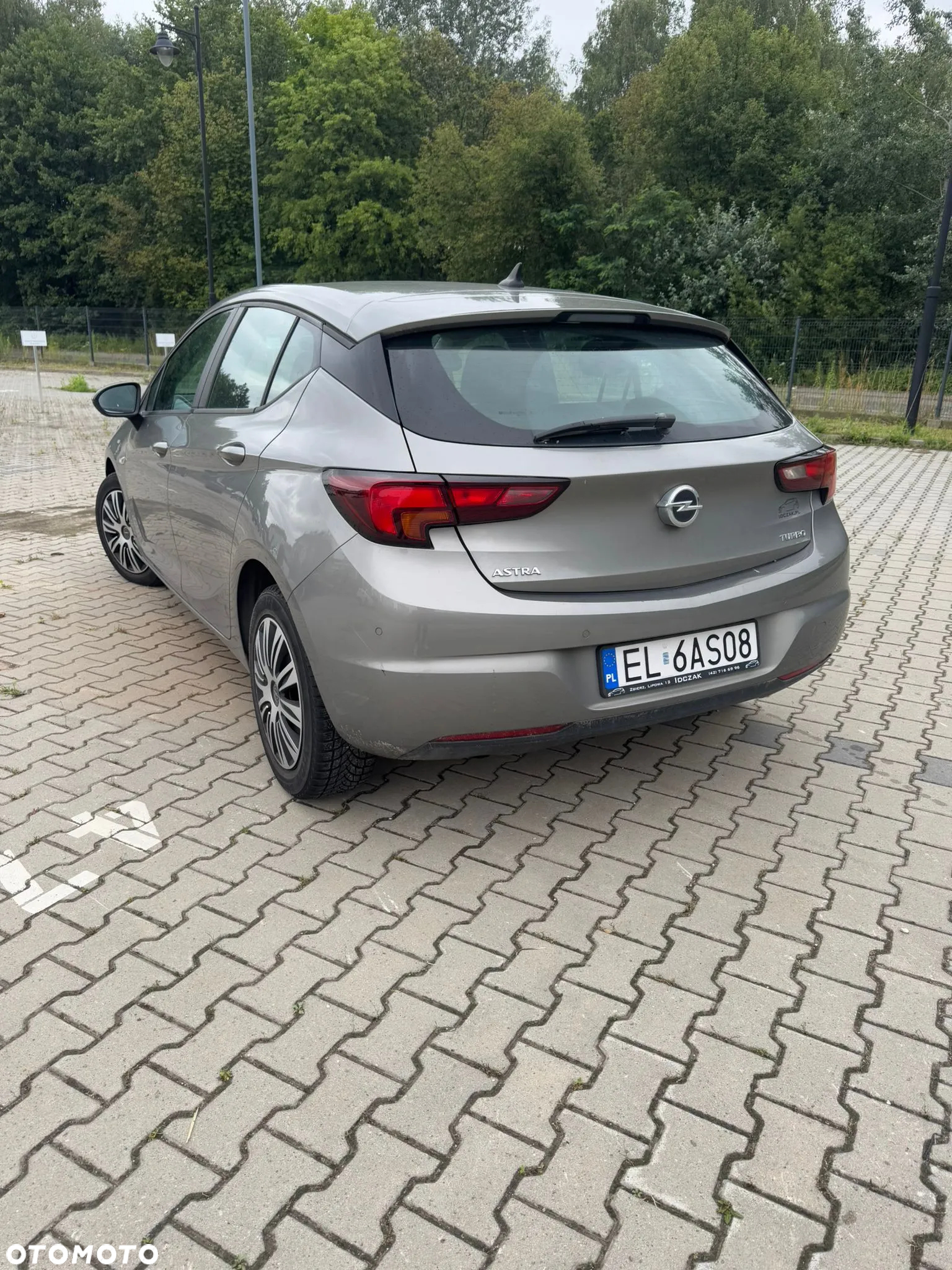 Opel Astra V 1.4 T Dynamic - 3