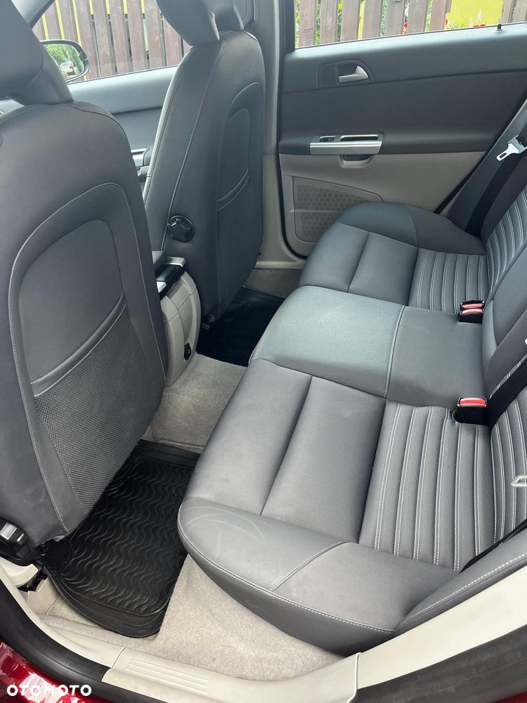 Volvo S40 - 4