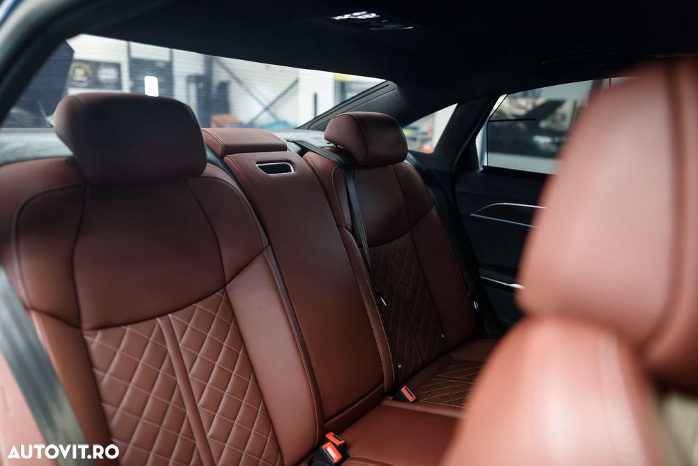 Audi S8 4.0 TFSI quattro Tiptronic - 9