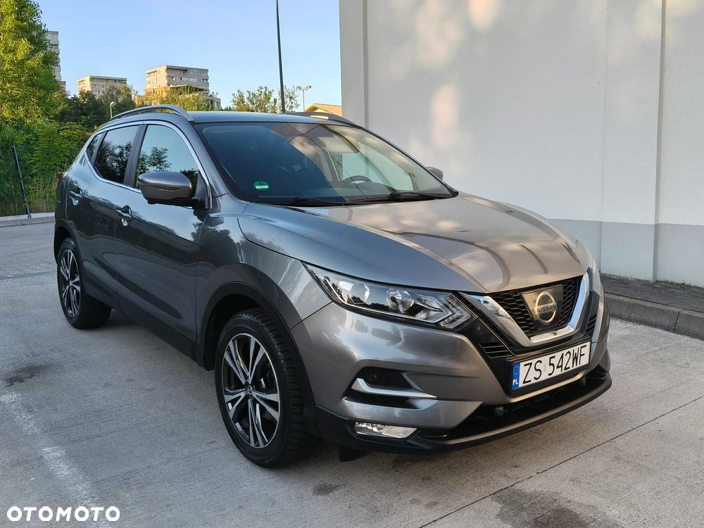 Nissan Qashqai 1.2 DIG-T N-Connecta EU6 - 2