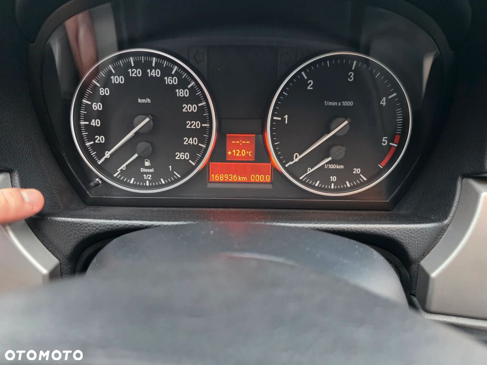 BMW Seria 3 - 16