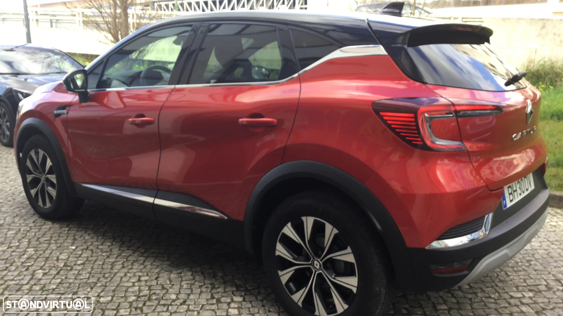 Renault Captur 1.0 TCe Techno Bi-Fuel - 3