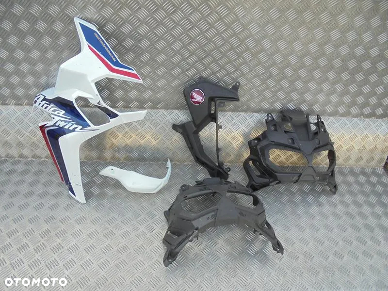 Owiewka boczna honda cfr1100 Afirca Twin prawa - 4