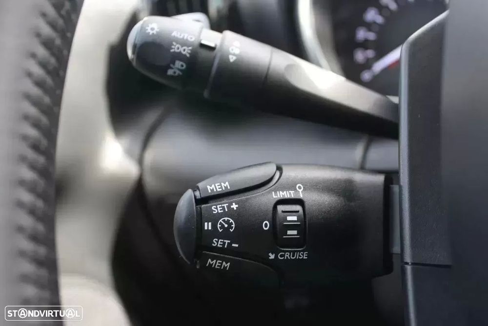 Citroën C3 Aircross 1.5 BlueHDi Plus - 23