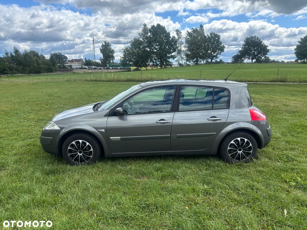Renault Megane - 5