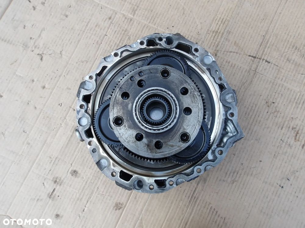 SILNIK ELEKTRYCZNY AUDI E TRON 0MA300040 F 0MB300040 C - 8