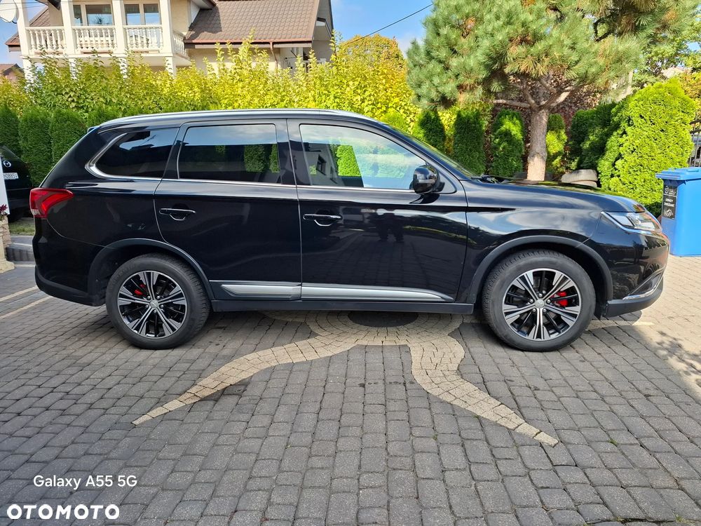 Mitsubishi Outlander 2.0 Intense 2WD CVT - 9