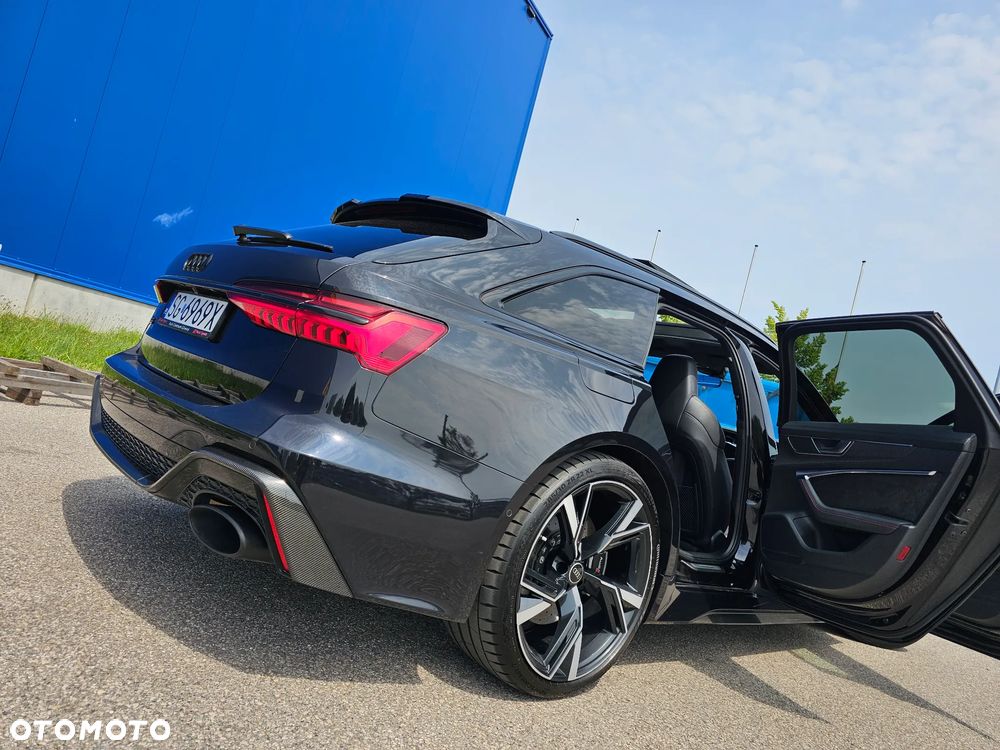 Audi RS6 Avant - 24