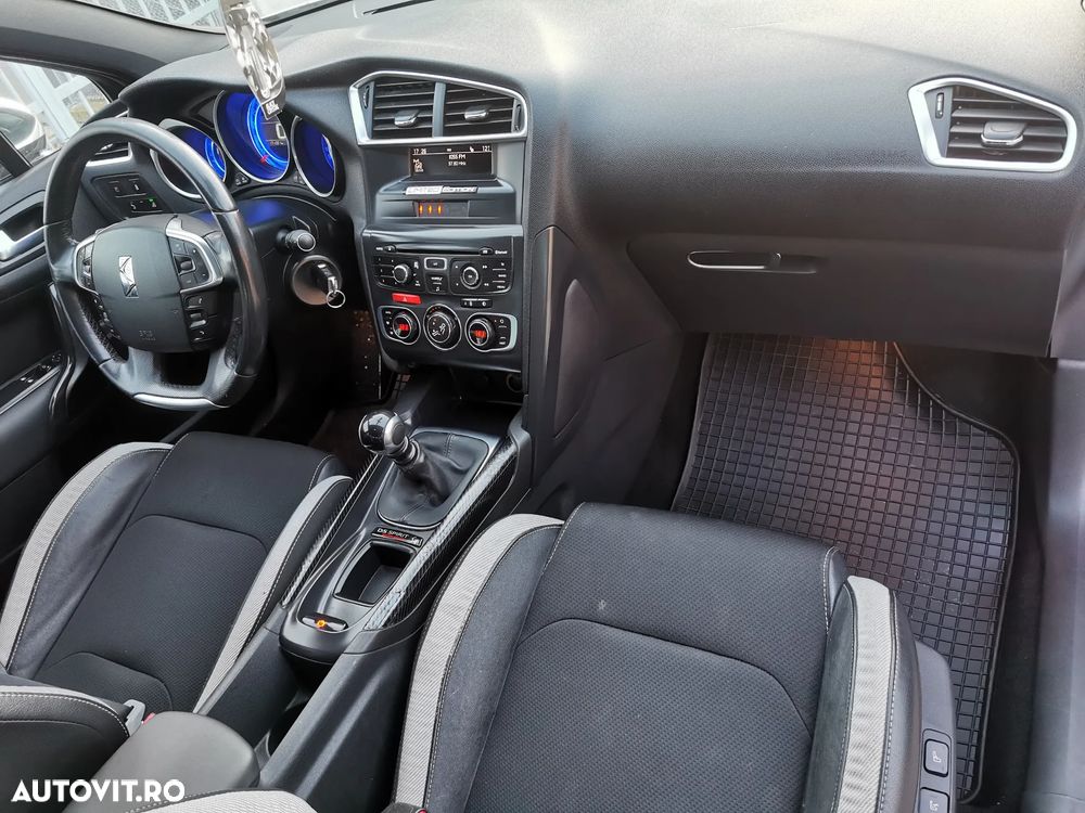 Citroën DS4 BlueHDi 150 S&S Limited Edition 1955 - 7