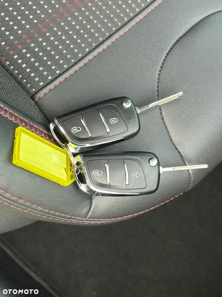 Peugeot 2008 PureTech 110 Stop&Start GT-Line Edition - 31