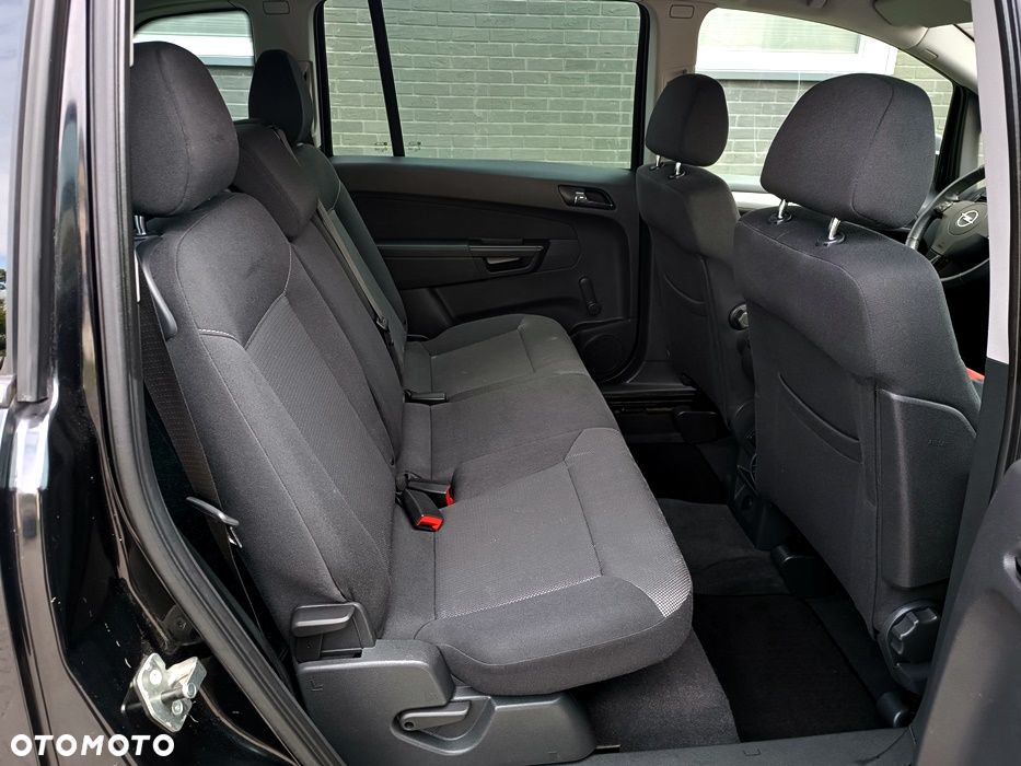 Opel Zafira - 22