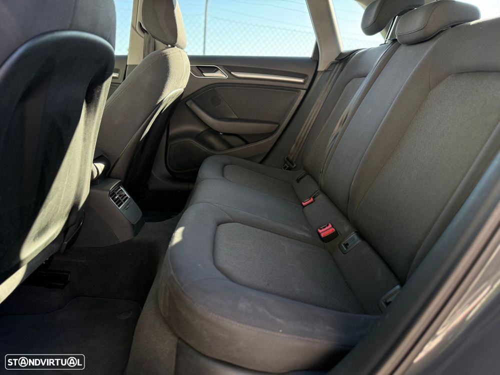 Audi A3 Sportback 2.0 TDI Sport - 51