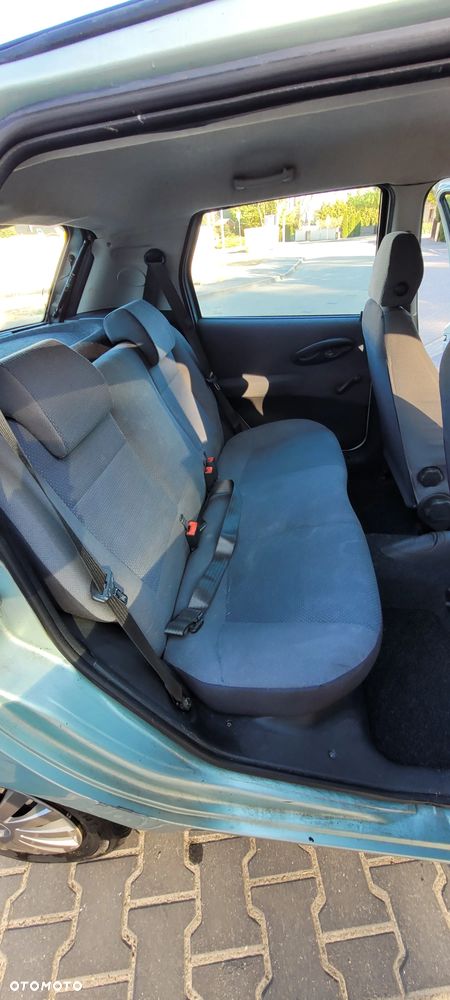 Fiat Punto 1.2 8V - 20