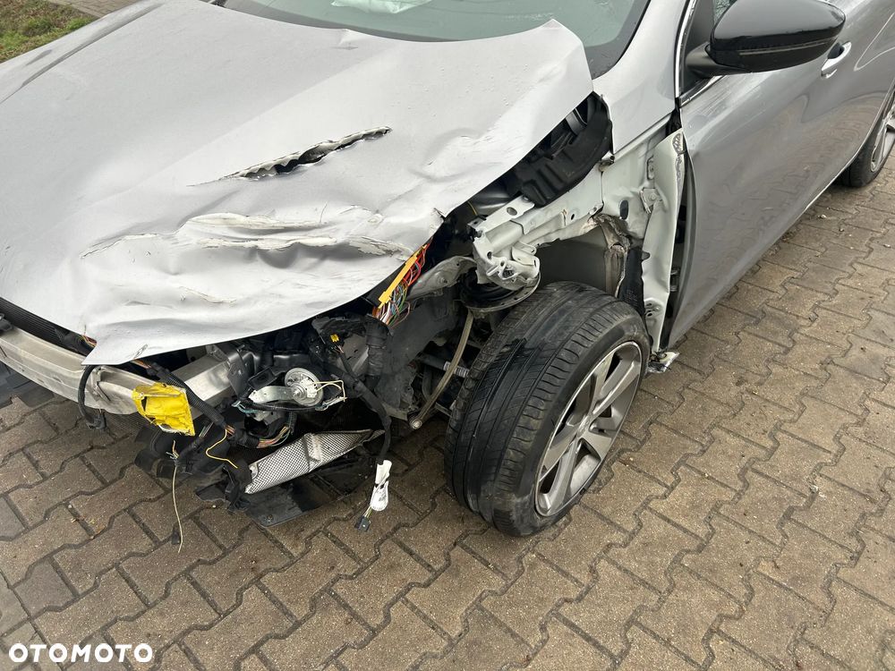 Peugeot 308 - 32