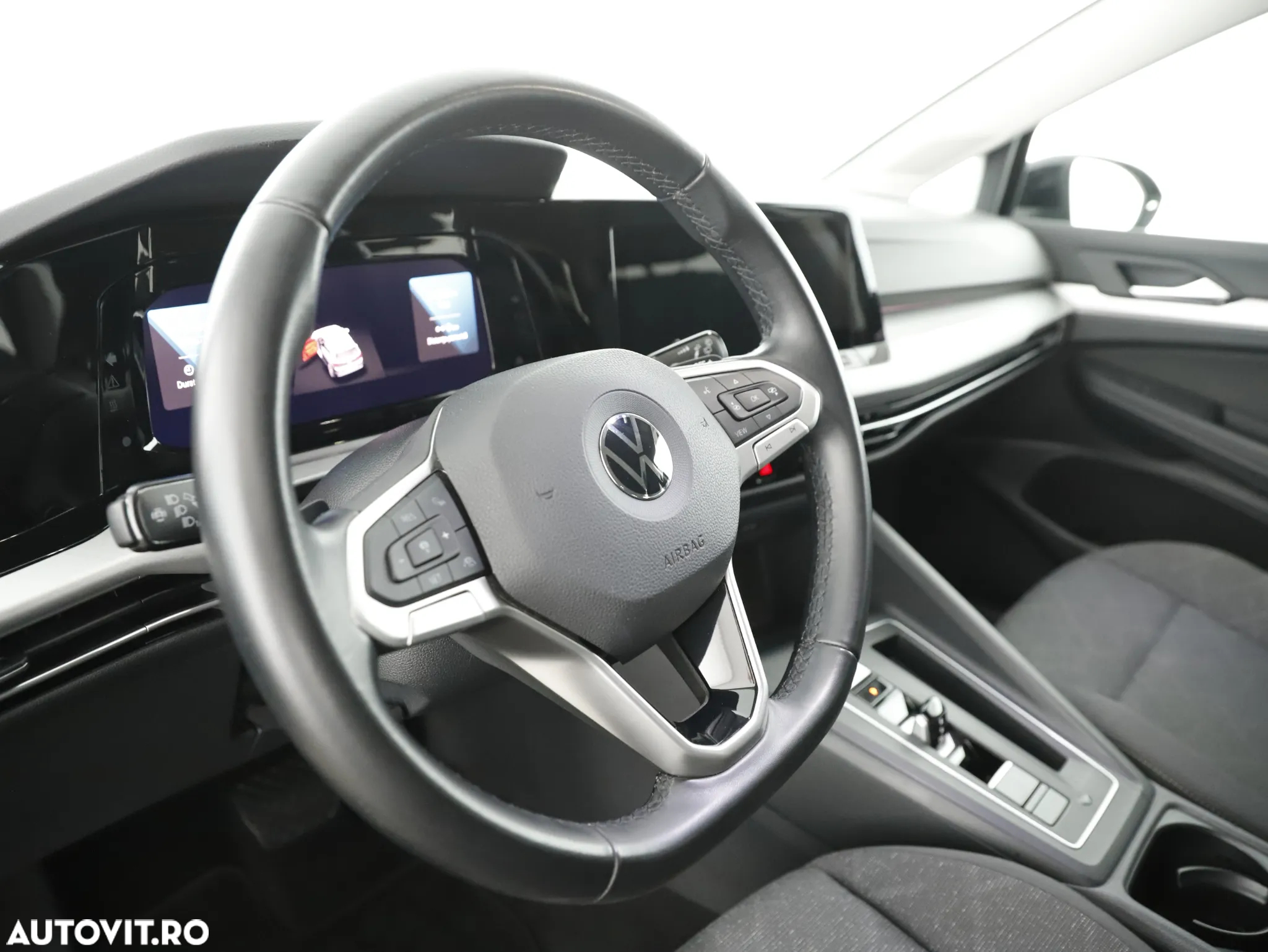 Volkswagen Golf 2.0 TDI SCR DSG Life - 15