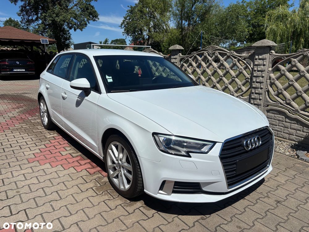 Audi A3 Sportback 1.5 TFSI - 1