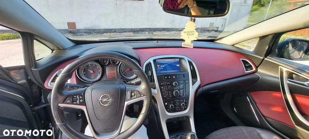 Opel Astra IV GTC 2.0 CDTI Sport S&S - 11