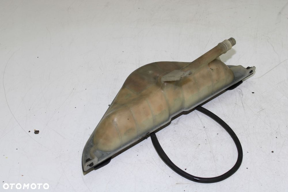 ZBIORNICZEK WYRÓWNAWCZY PŁYNU WODY BMW E32 E34 M30 M70 - 4