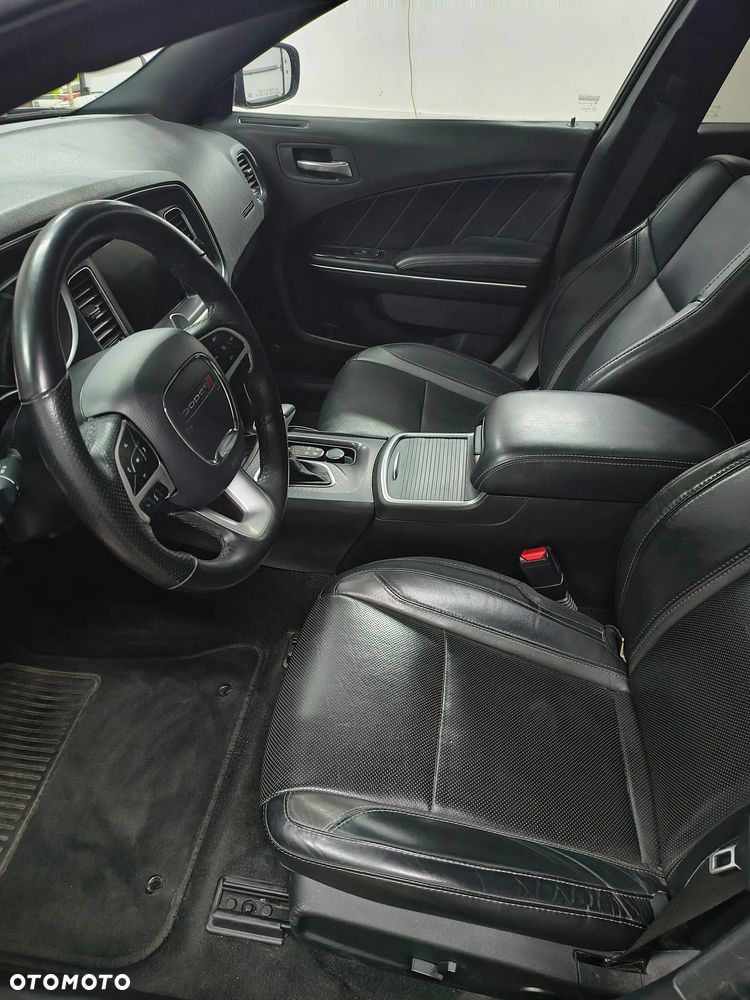 Dodge Charger - 3