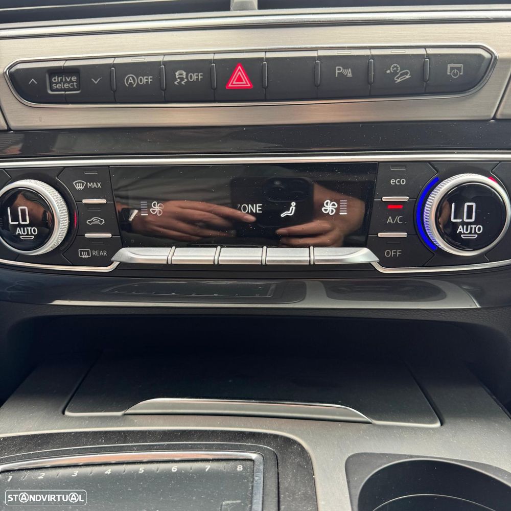 Audi Q7 3.0 TDI quattro S-line Tiptronic 7L - 23
