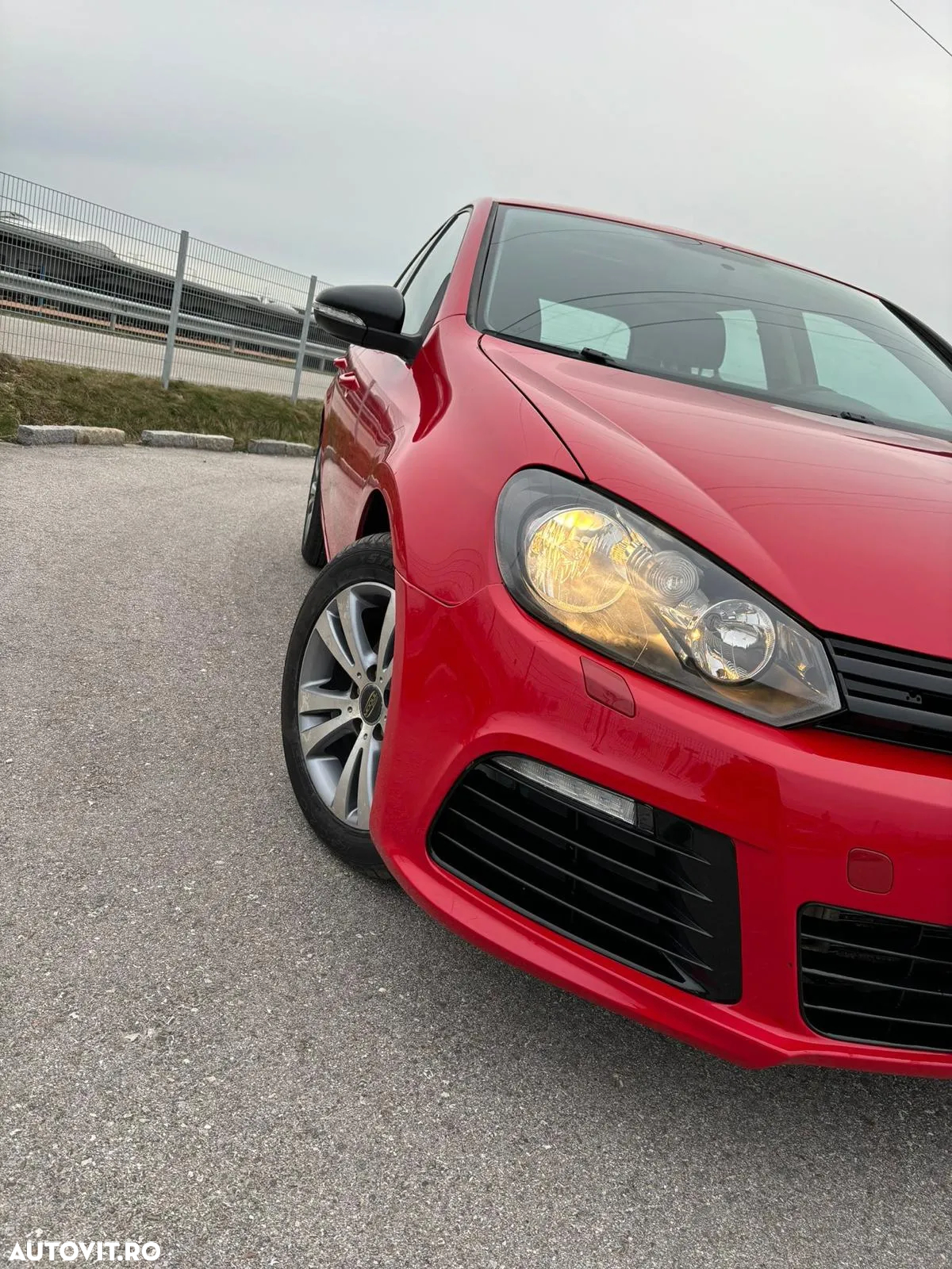 Volkswagen Golf - 3