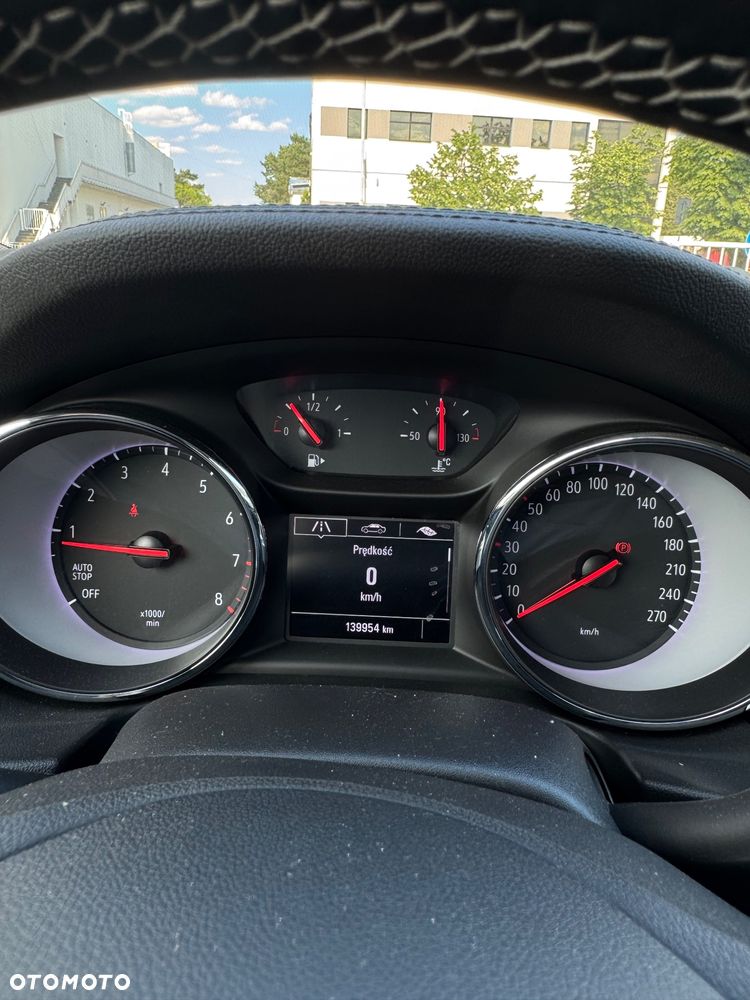 Opel Insignia 1.5 T GPF Enjoy S&S - 20