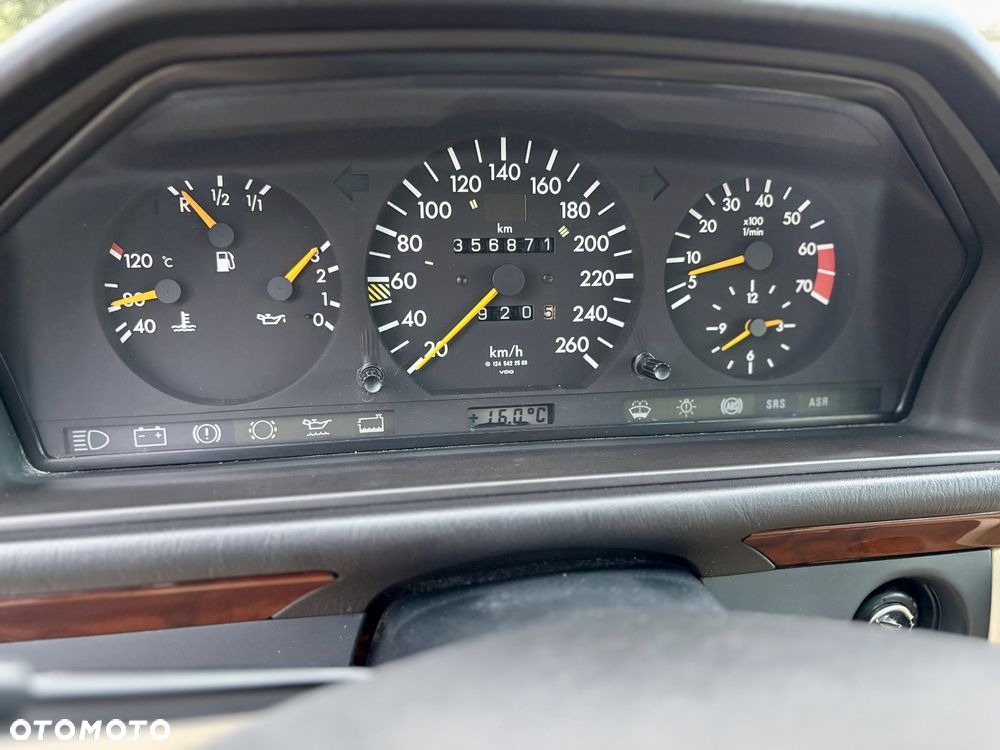 Mercedes-Benz W124 (1984-1993) - 16