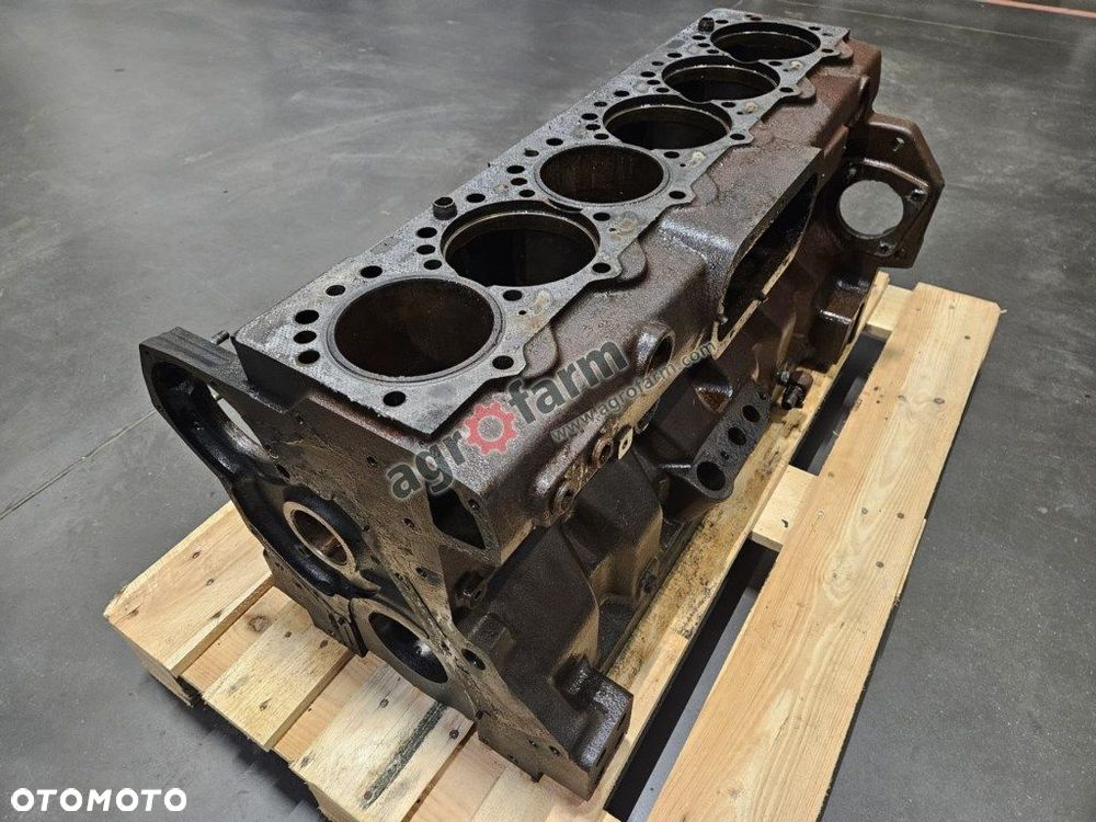 Blok silnika John Deere 7710, 7810, 7610 - 3