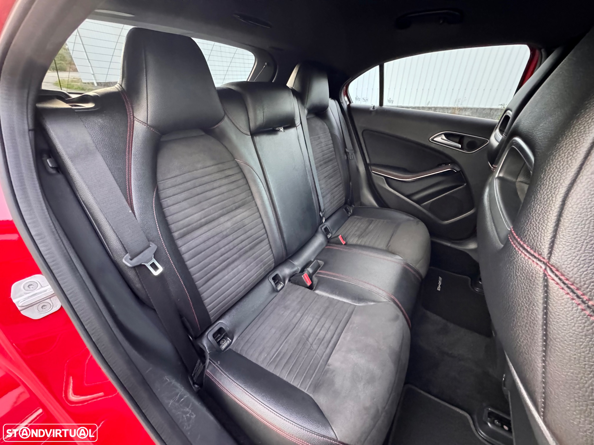 Mercedes-Benz A 200 d AMG Line - 25