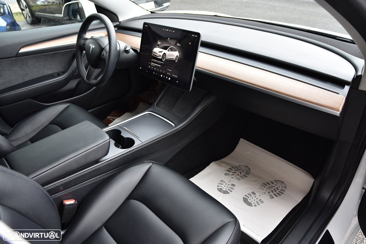 Tesla Model 3 Tração Traseira - 28
