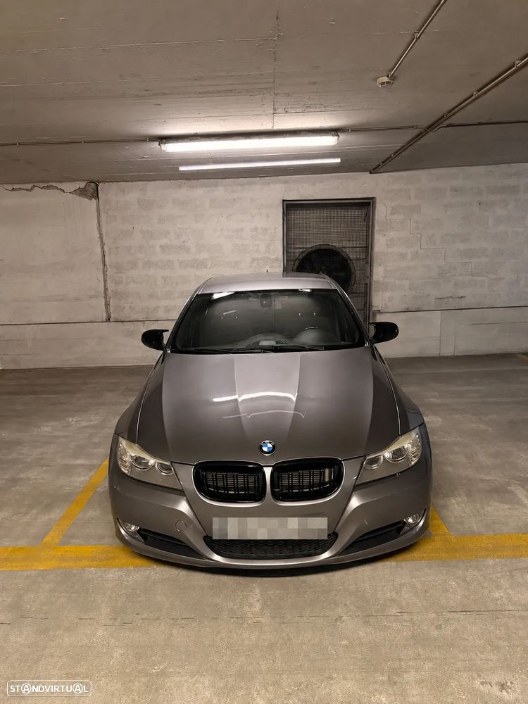 BMW 318 d - 1