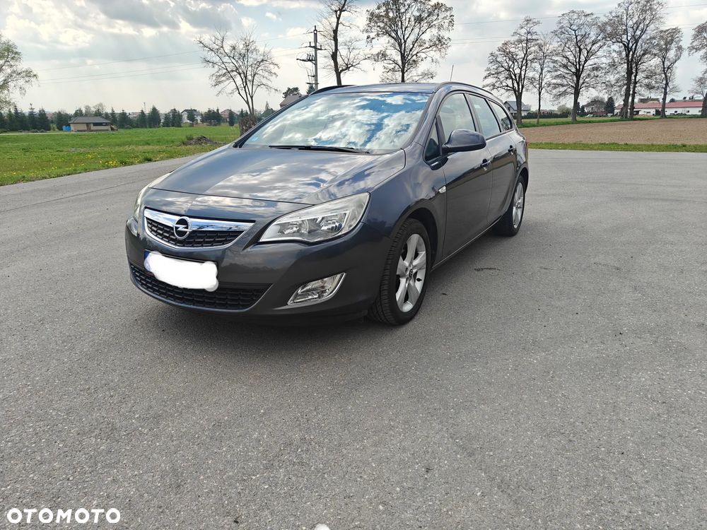 Opel Astra 1.4 T Essentia - 1