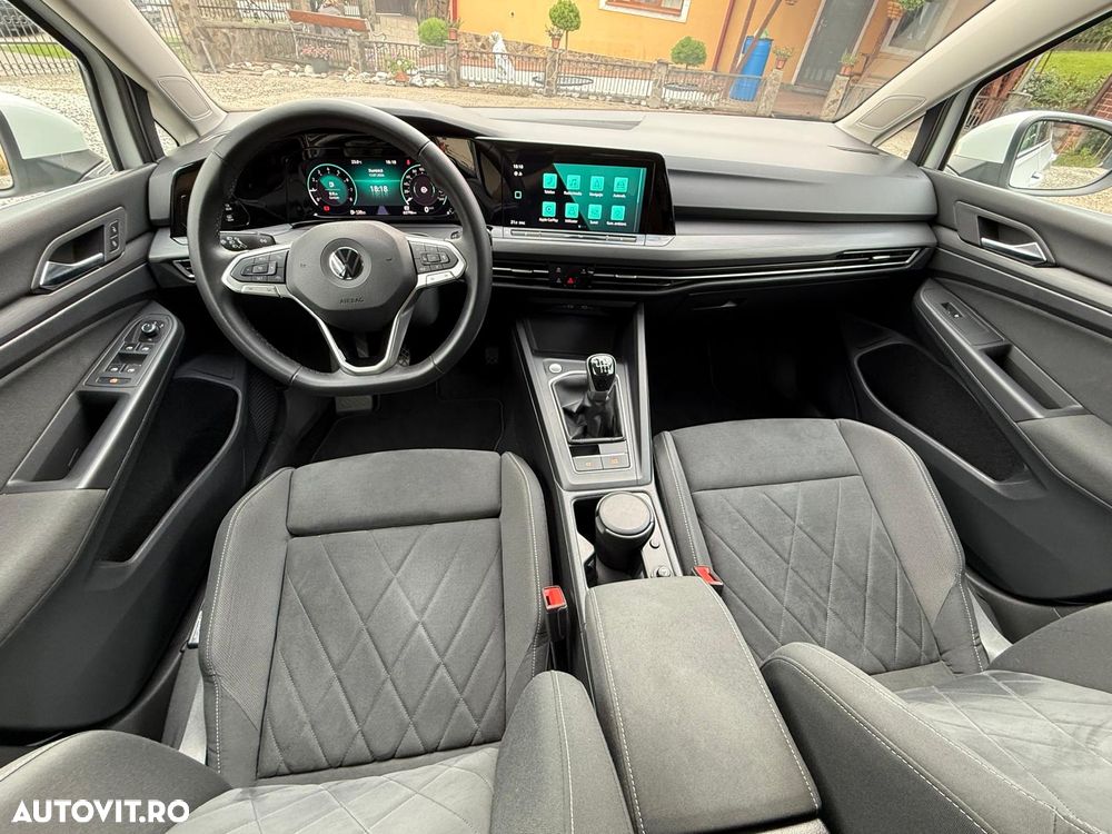 VOLKSWAGEN Golf 2021 — imagine 16