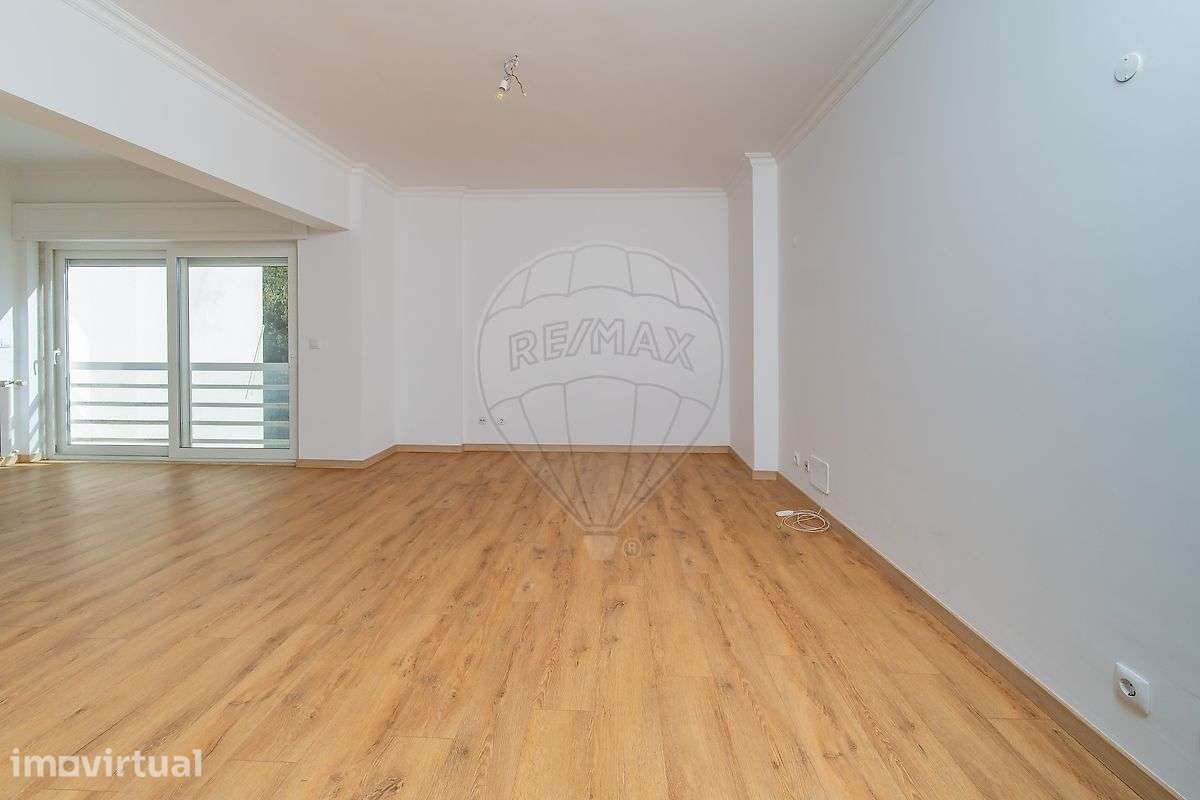 Apartamento T2 para arrendamento - Grande imagem: 4/31