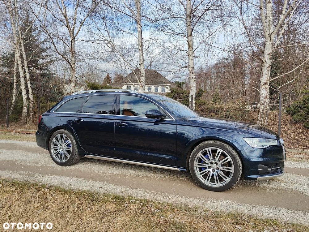 Audi A6 Allroad - 13
