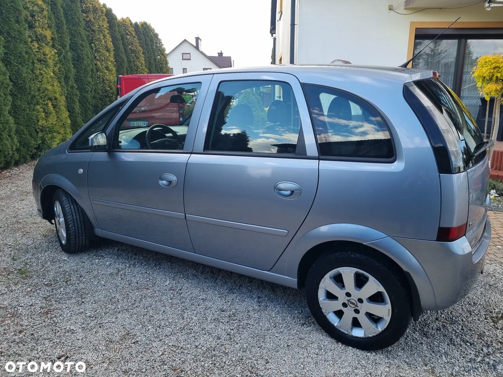 Opel Meriva 1.6 16V Easytronic Cosmo - 34