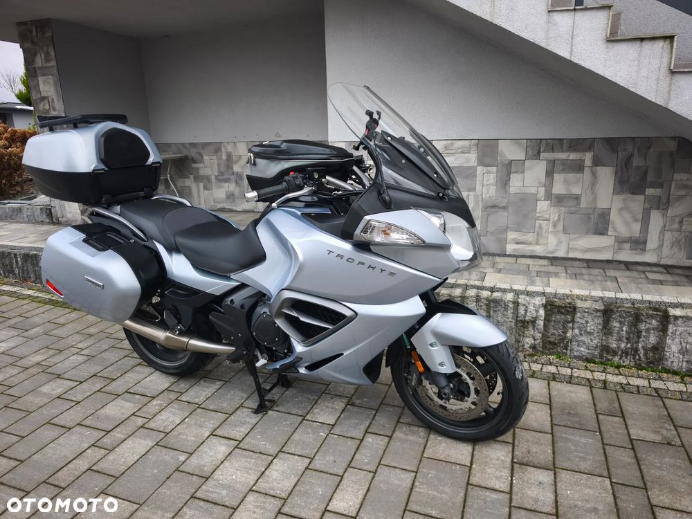 Triumph Trophy - 5
