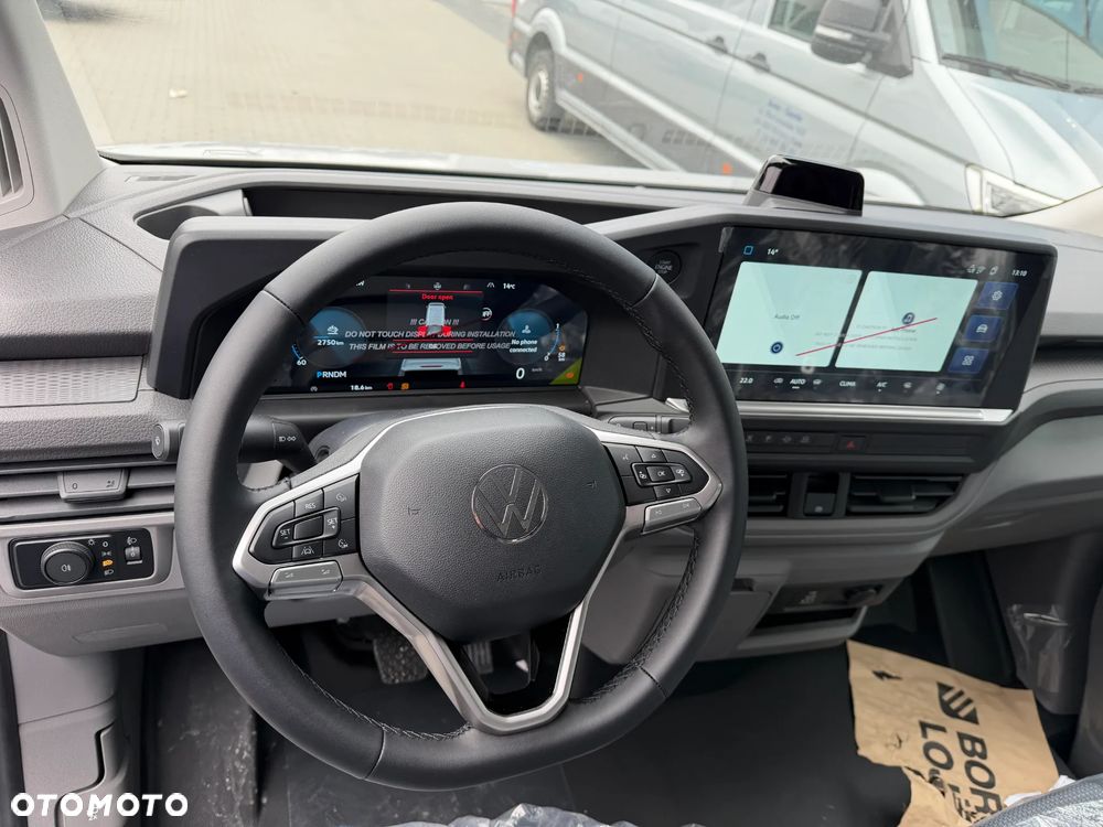 Volkswagen Transporter T7 - 11