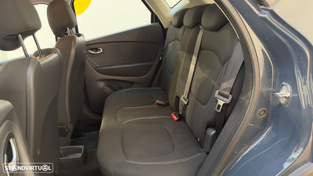 Renault Captur - 14