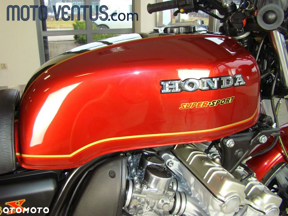 Honda CBX - 16