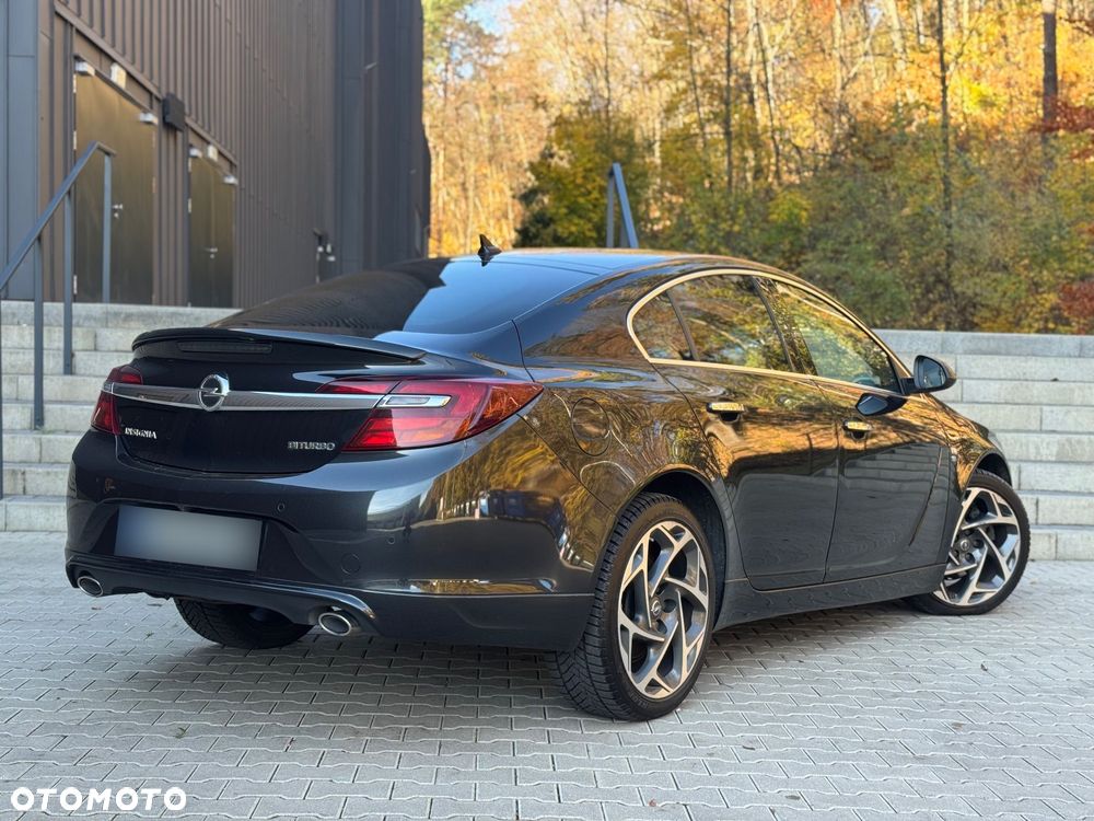 Opel Insignia - 15