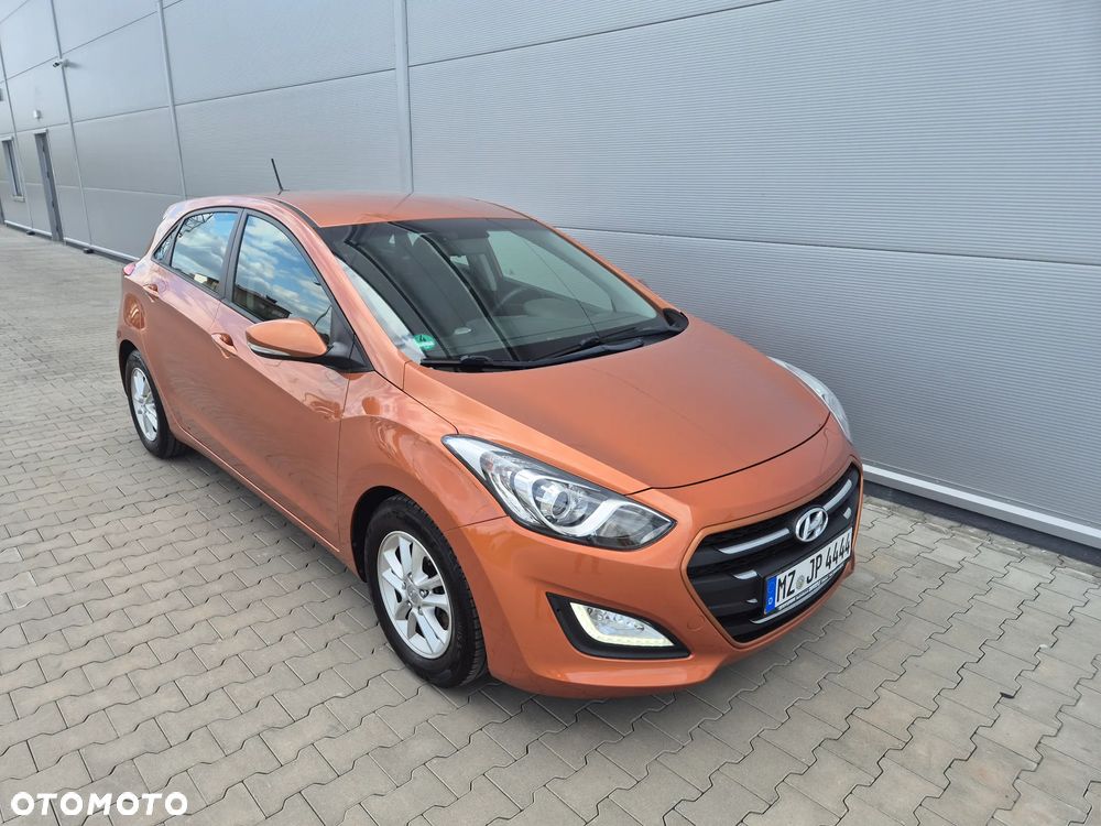 Hyundai i30 1.4 Passion - 2