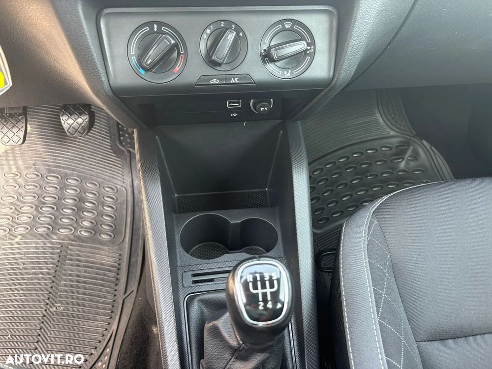 Skoda Fabia 1.0 TSI 95 CP Ambition - 10