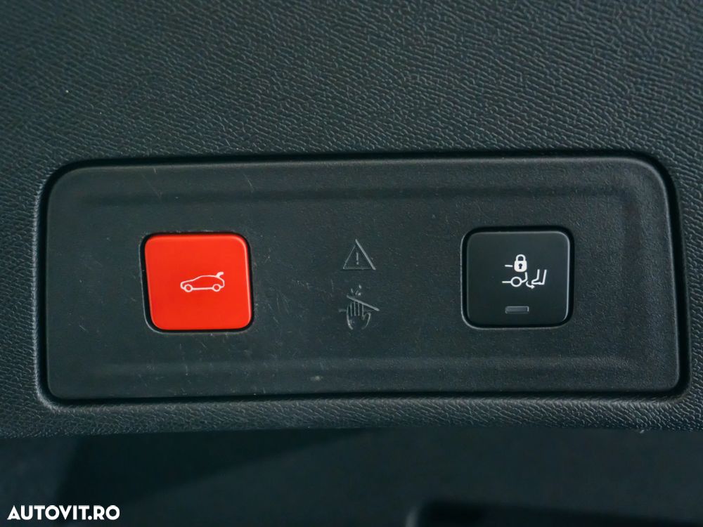 Peugeot 508 Plug-In Hybrid 225 e-EAT8 GT - 19