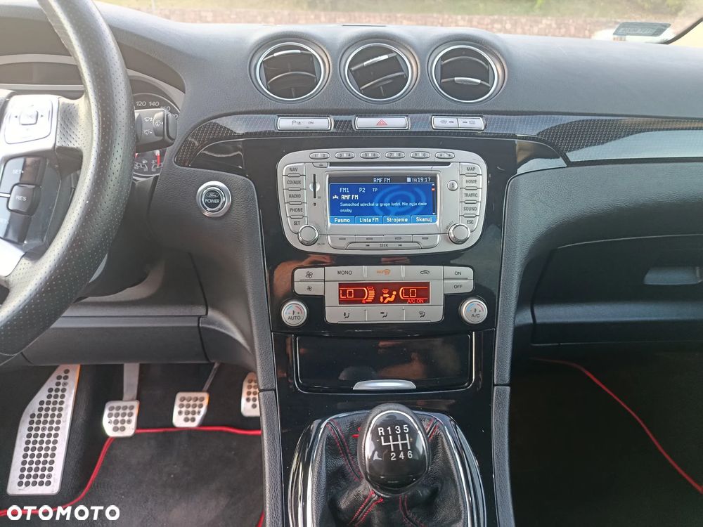 Ford S-Max 2.0 TDCi DPF Titanium - 4