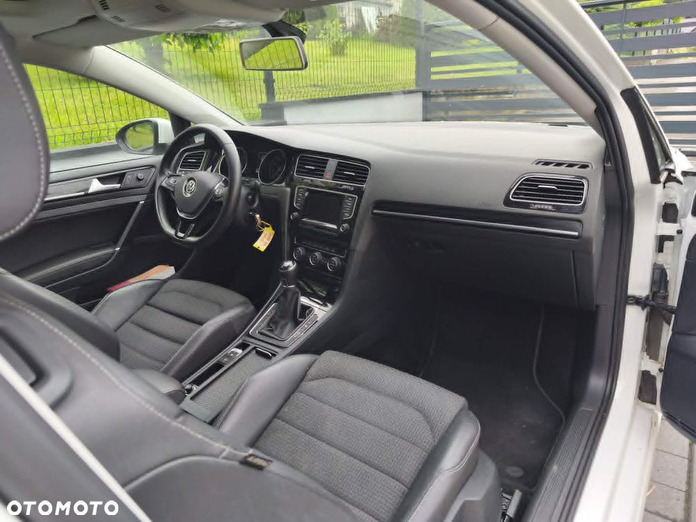 Volkswagen Golf 1.4 TSI ACT BlueMotion Technology Lounge - 11