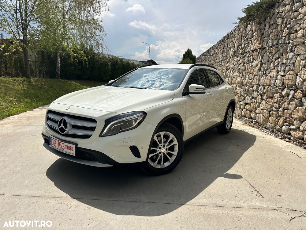 Mercedes-Benz GLA 200 (CDI) d 4Matic 7G-DCT Urban - 2